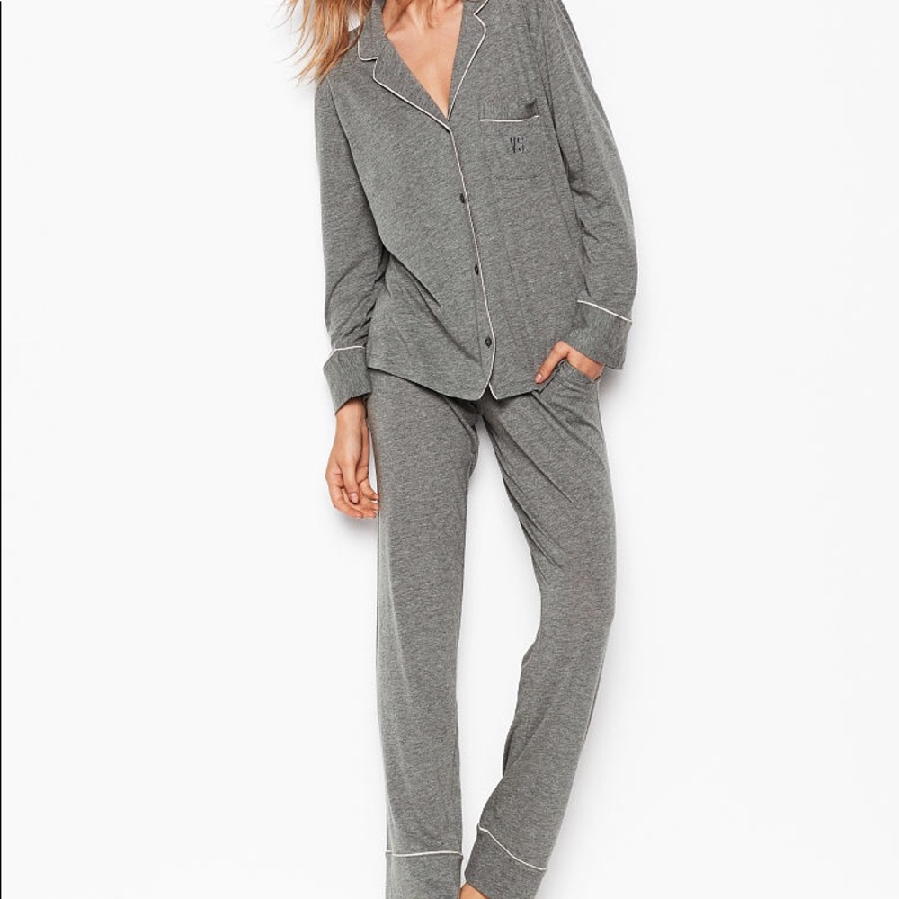 Victoria’s Secret pajama set